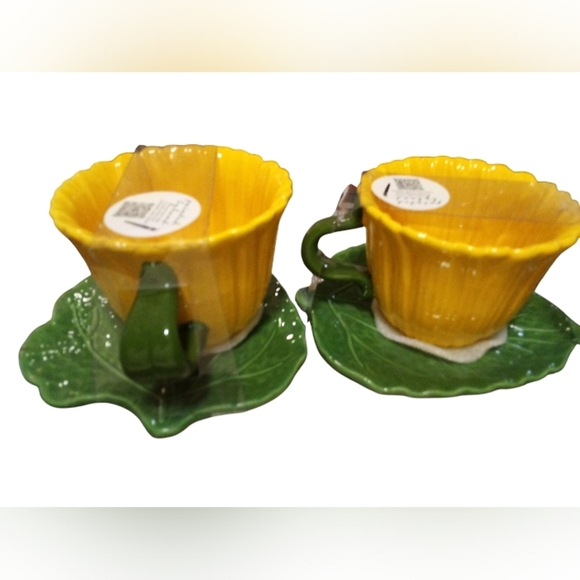 Vibrant Yellow and Green Floral Decor Accents - Picture 8 of 11